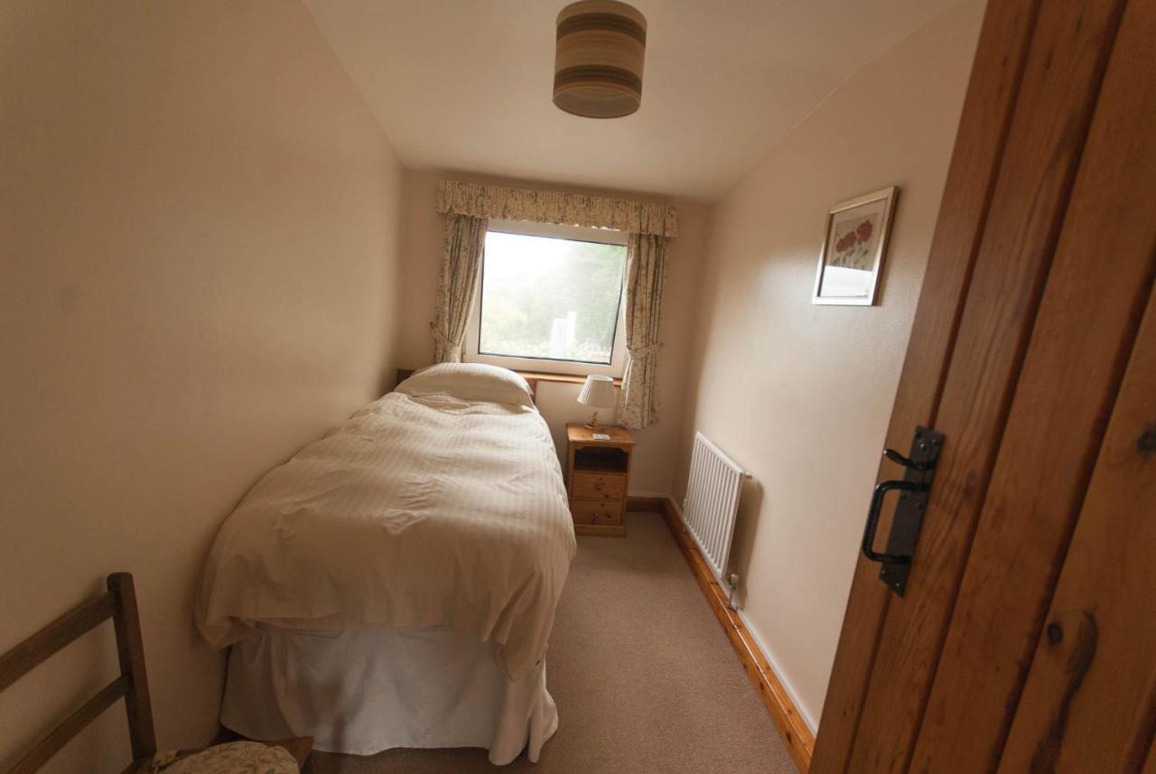 Greyfield Farm Cottages Farmborough المظهر الخارجي الصورة